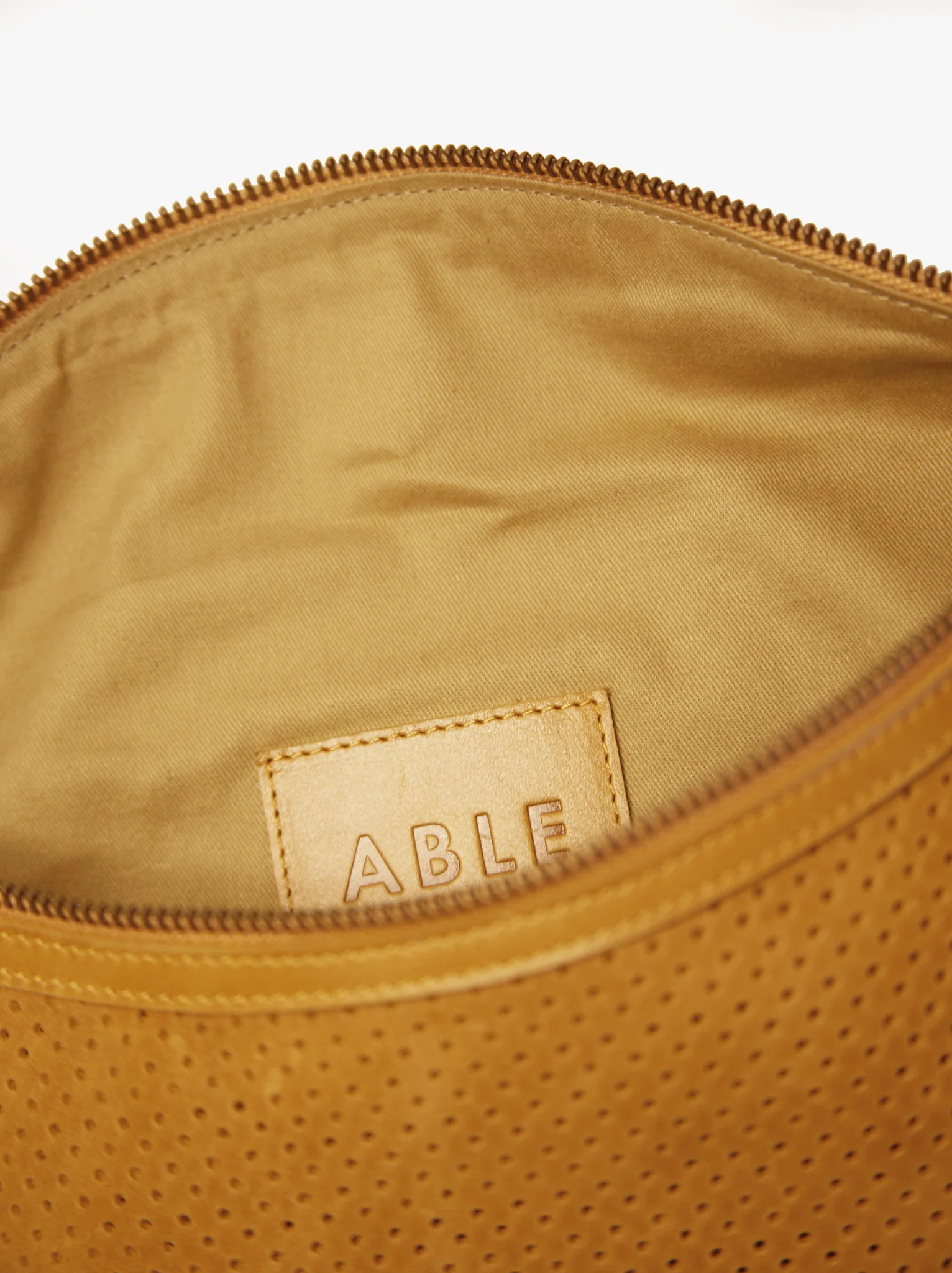 Berkeley Belt Bag - Image 16