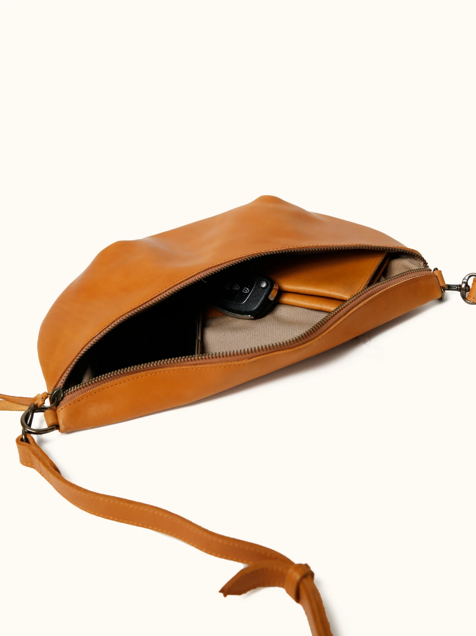 Berkeley Belt Bag - Image 4