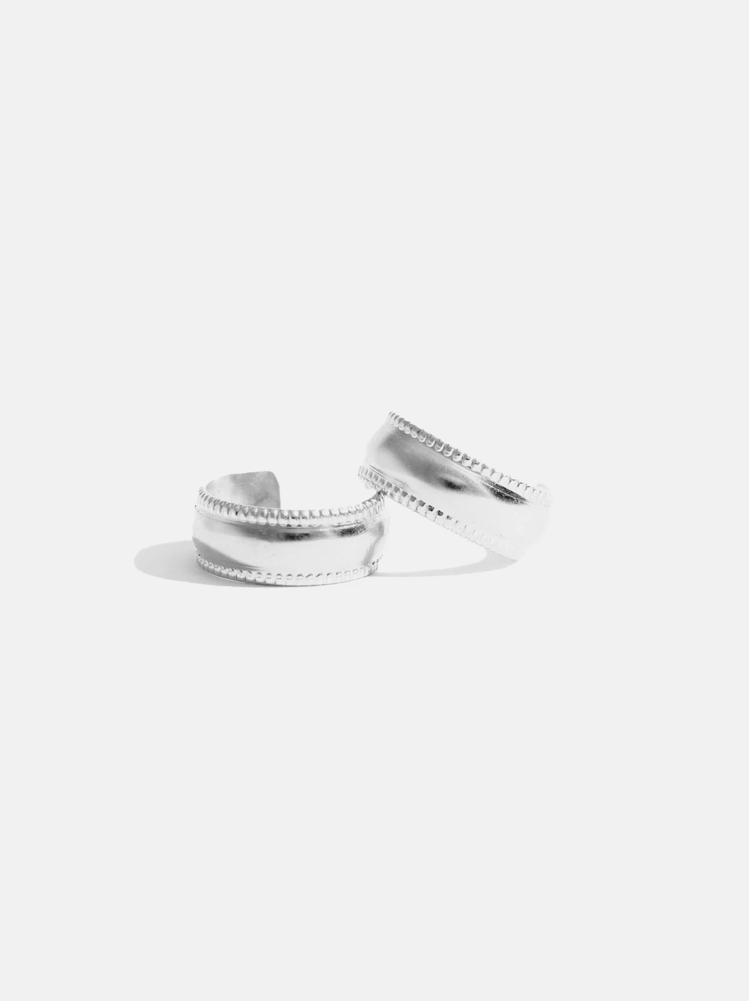 Chunky Column Hoops - Image 3