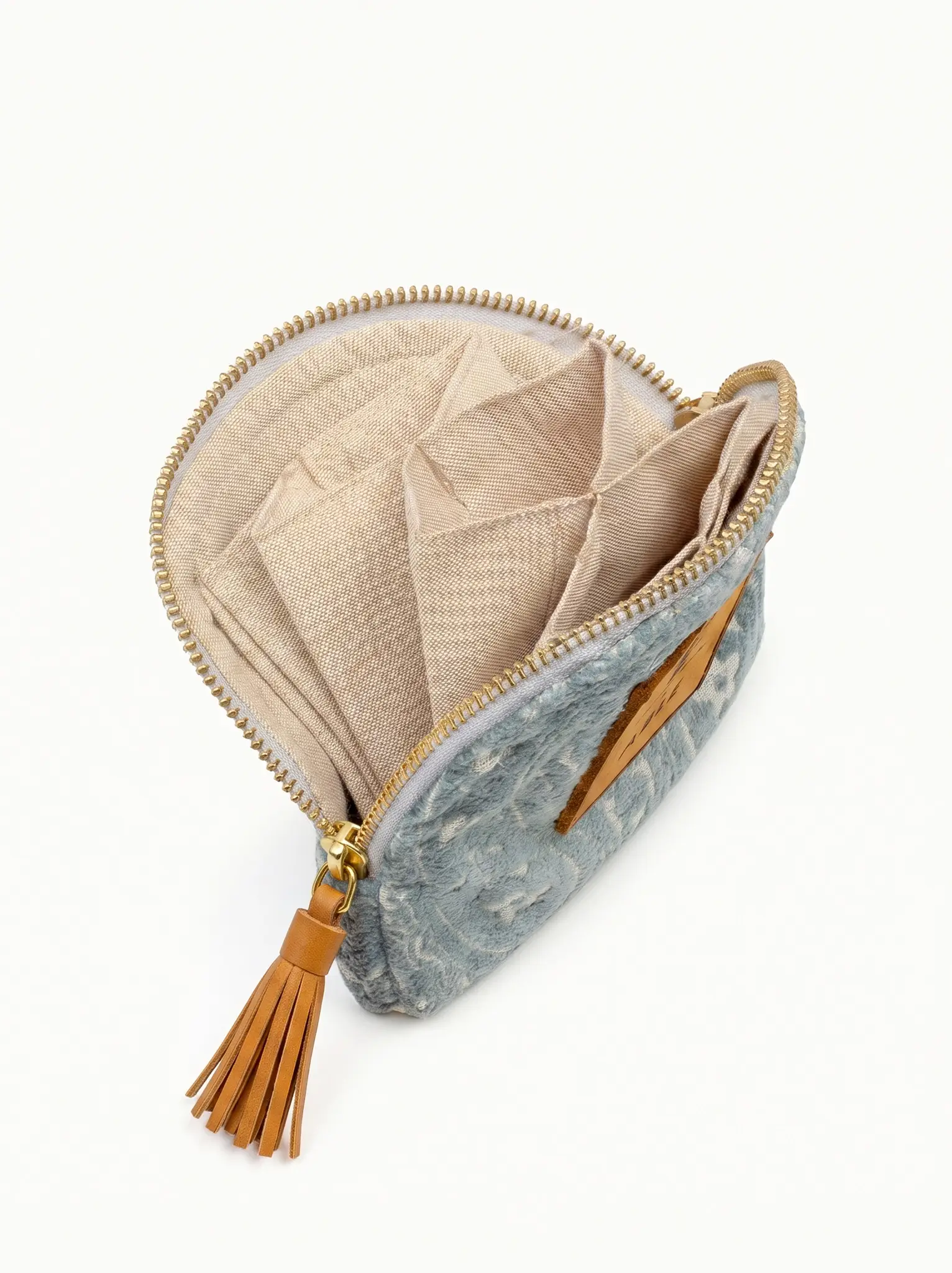 Mabel Dainty Signet Ring + Travel Case - Image 6