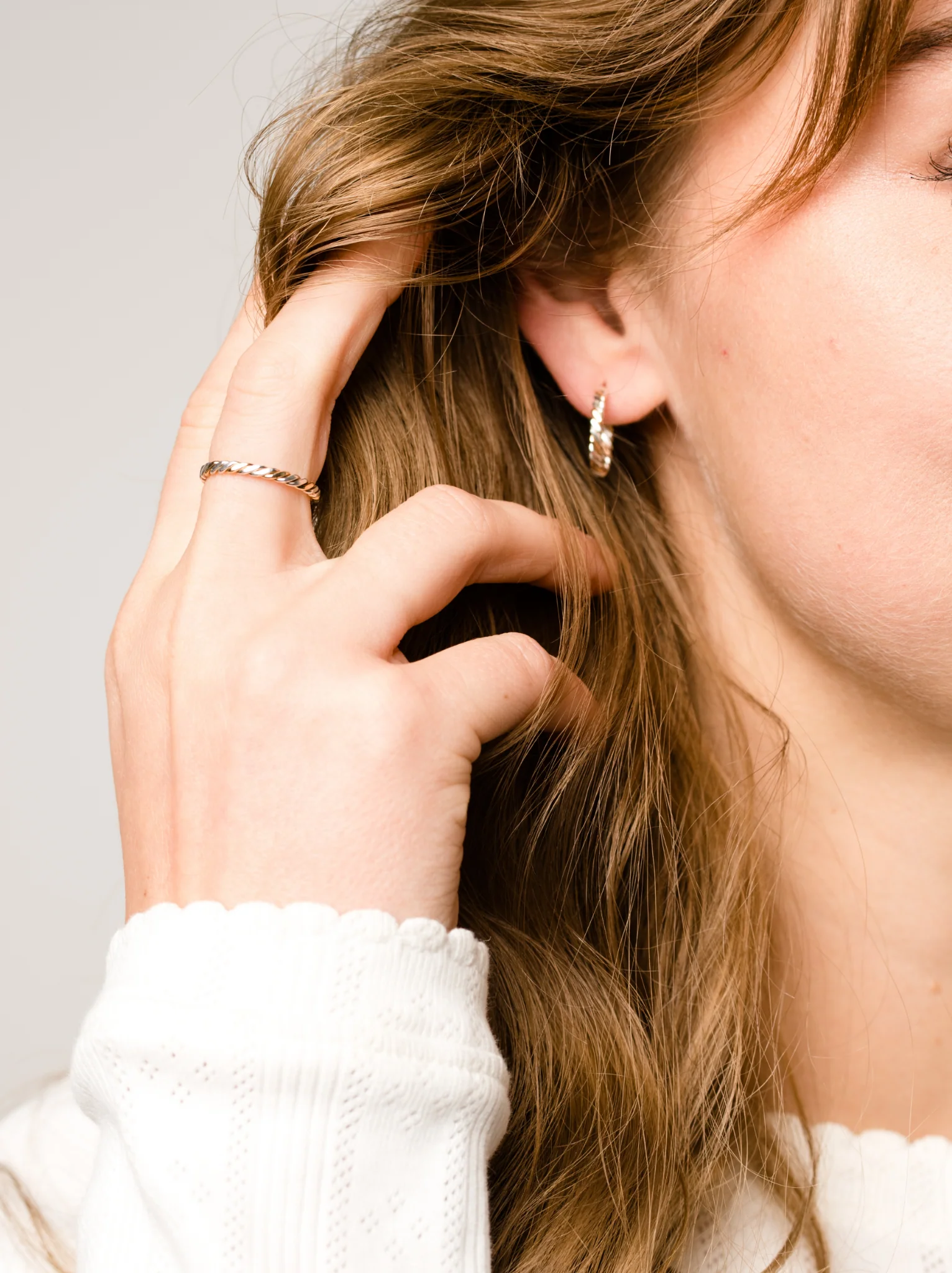 Two-Tone Twist Ring - Image 2